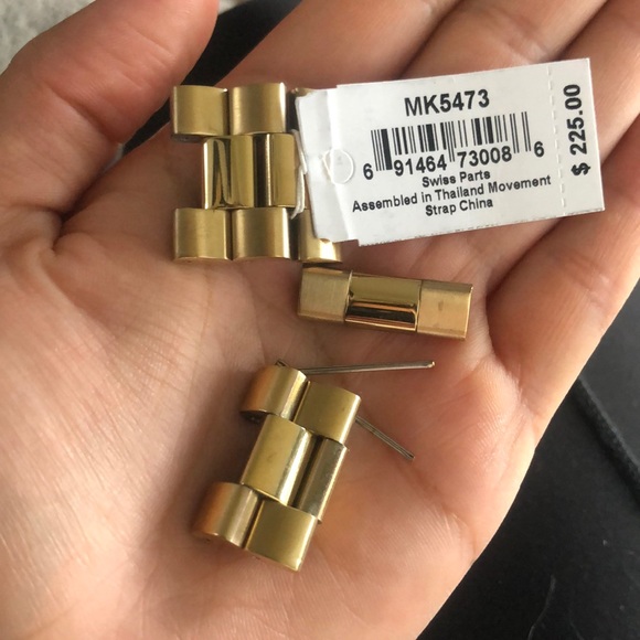 Michael Kors Bradshaw Wrist Watch - Picture 7 of 7